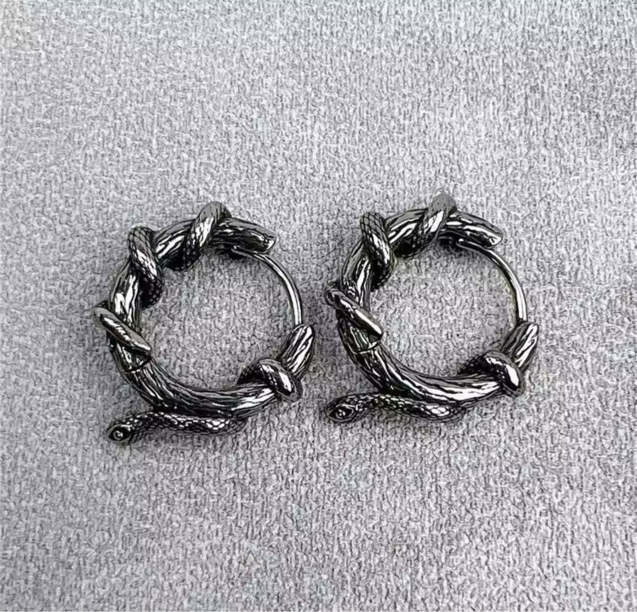 Snake Hoops