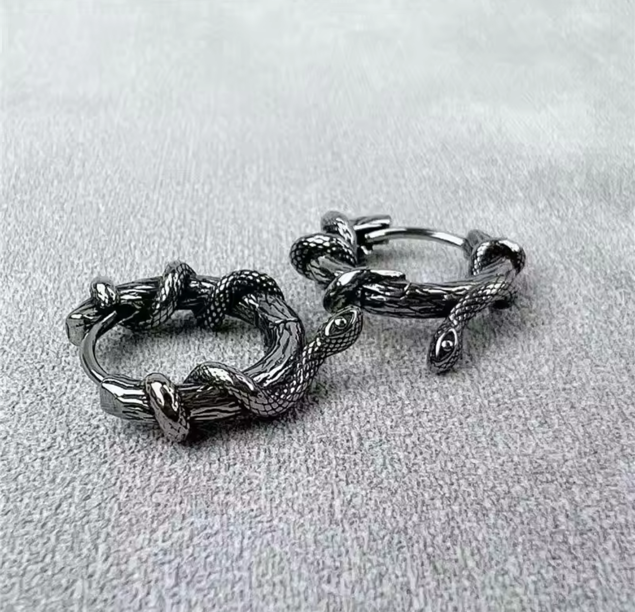 Snake Hoops