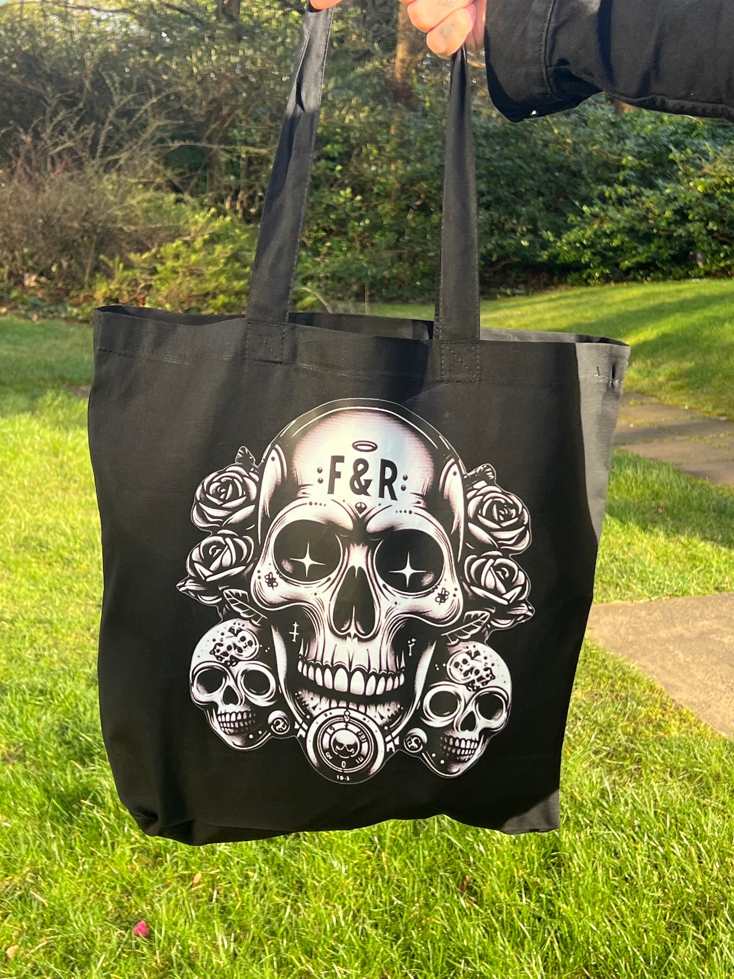 F&RDesign Skulls Tote Bag